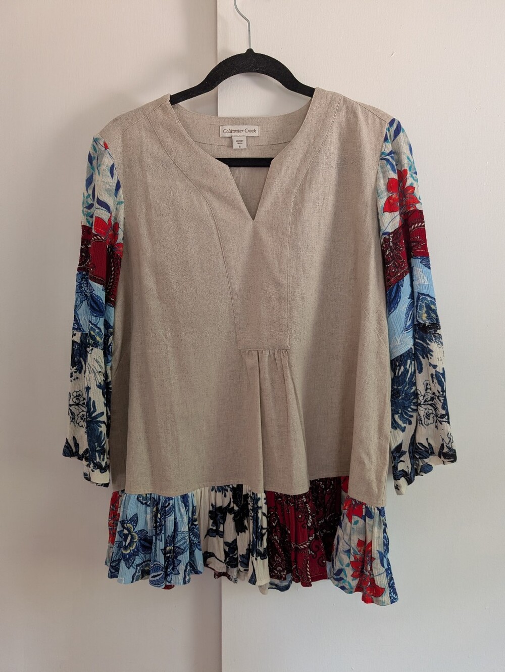 Coldwater Creek Small Beige Tunic with Floral Patchwork Sleeves Ruffle Hem Blue